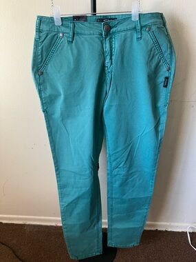 Silver Jeans Co.  Teal (Gwen Chino)Denim
W30 by 31L (New)